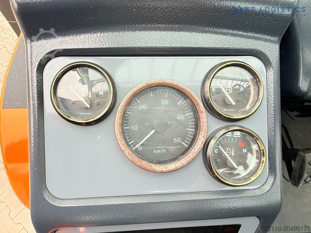 Stivuitor cu patru roți DOOSAN 70 / DUPLEX / FORK 2500MM / POSITIONER