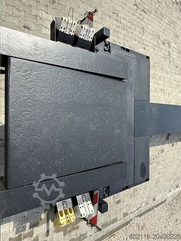 Nízkopodlažní návěs pro přepravu stavebních strojů FAYMONVILLE FAYMONVILLE STZ-6WAU – 6 AXLES – 92.2GVW