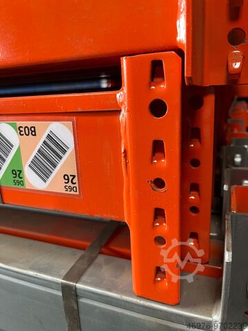 Traverse palletstelling Traverse hoge stelling Dexion P90/ Lichte Weite: 3.000 mm/ BX100|50|15/ Belastung: 2.150 kg