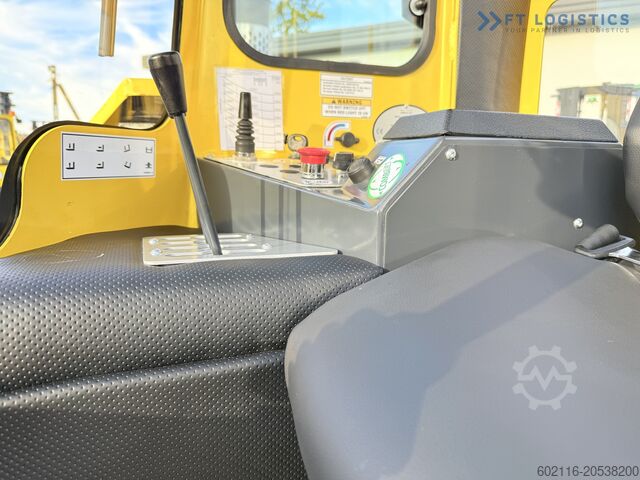 Empilhadeira de quatro direções Combilift C5000 DIESEL TRIPLEX 7600 FREE-LIFT