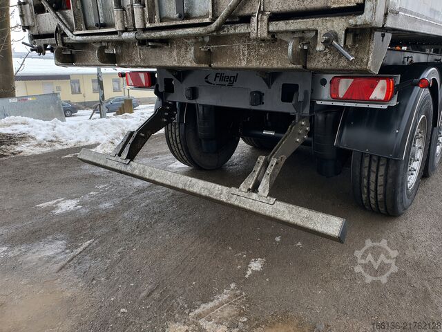 Kipper Auflieger FLIEGL Sattelkipper ALU 50m³ DHKA 390