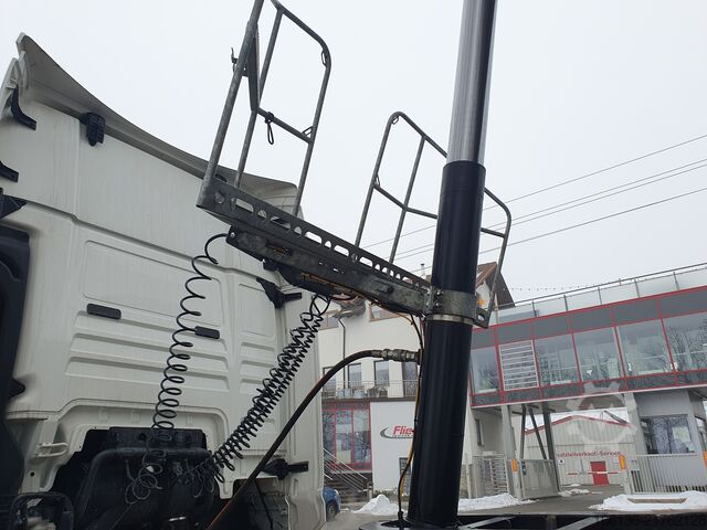 Kipper Auflieger FLIEGL Sattelkipper ALU 50m³ DHKA 390