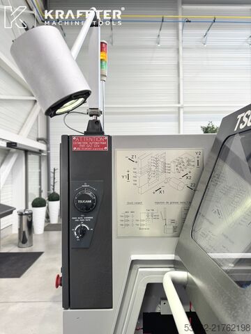 Tour CNC à poupée mobile TSUGAMI B0206E-II