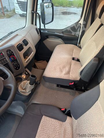 Autocisternă RENAULT MIDLUM 12-220
