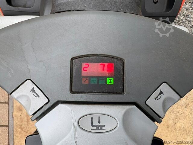 VS-23157 Electric ride-on pallet truck BT LPE200 BT LPE200