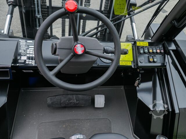 All-terrain forklift Manitou M 50-4 D