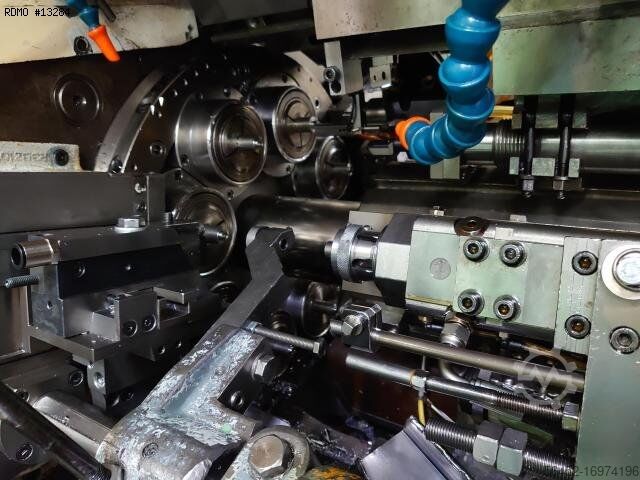 Torno automático multi-eixo WICKMAN 32-8