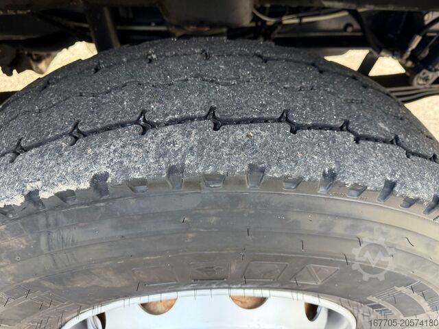 Automatische betonpomp Astra HD8 64.41-80