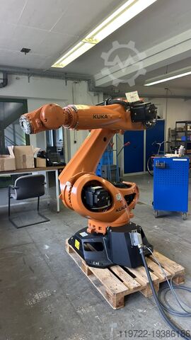 Industrial robot KUKA KR210 2700 extra