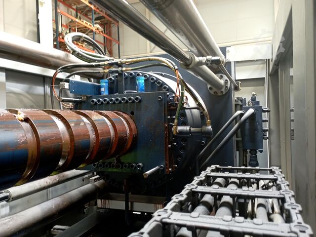 Fröccsöntőgép Battenfeld HM 5500/2800