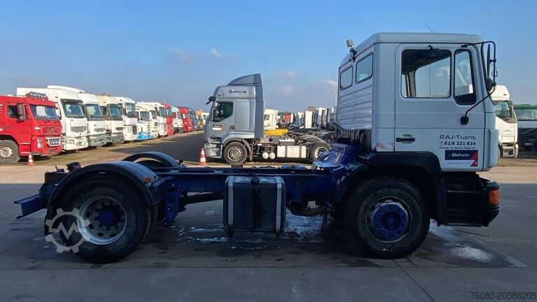 Podvozek s kabinou MAN 19.342 (BOITE MANUELLE / MANUAL GEARBOX)