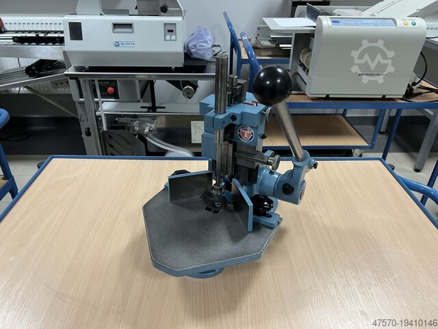Cortador de esquinas Karl Tranklein EH I corner cutter