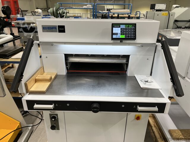 Řezací stroj na papír Hydraulic guillotine EBA 5560