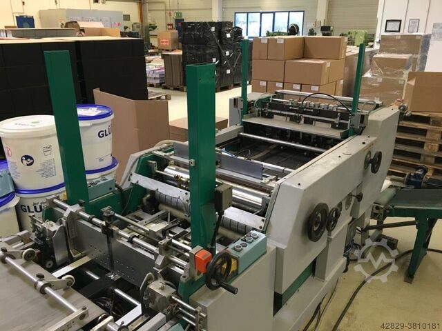 Automatische casemaker Crathern AR 700