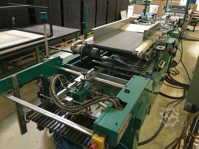 Automatische casemaker Crathern AR 700