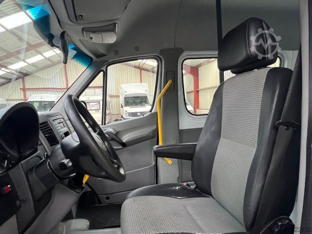 Minibus MERCEDES-BENZ Sprinter 313 Cdi Maxi 9 Sitze+Lift ENGINE BROKEN