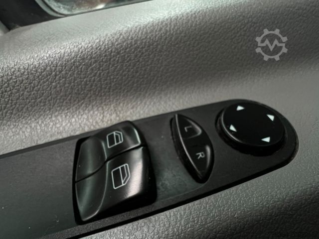 Minibus MERCEDES-BENZ Sprinter 313 Cdi Maxi 9 Sitze+Lift ENGINE BROKEN