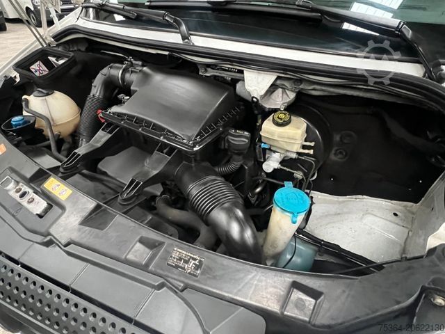 Minibus MERCEDES-BENZ Sprinter 313 Cdi Maxi 9 Sitze+Lift ENGINE BROKEN