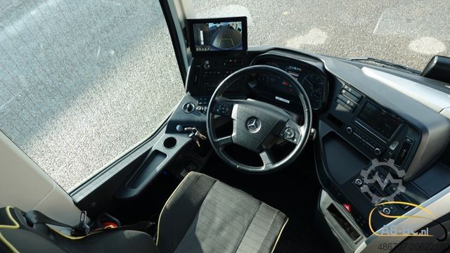 Autokar MERCEDES-BENZ Tourismo RHD, 55 Sitze, Euro 6