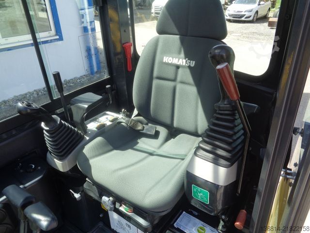 Minigraafmachine KOMATSU PC16R Powertilt + GL