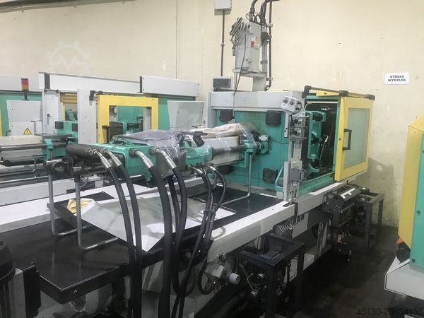 Μηχανή χύτευσης με έγχυση Arburg 420C 800-250 mit dem Angußpicker