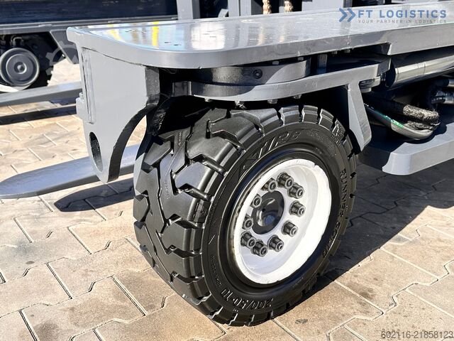 Cărucior cu stivuitor cu 4 căi Combilift C4000 / LPG / DUPLEX / 4500MM /FREE LIFT