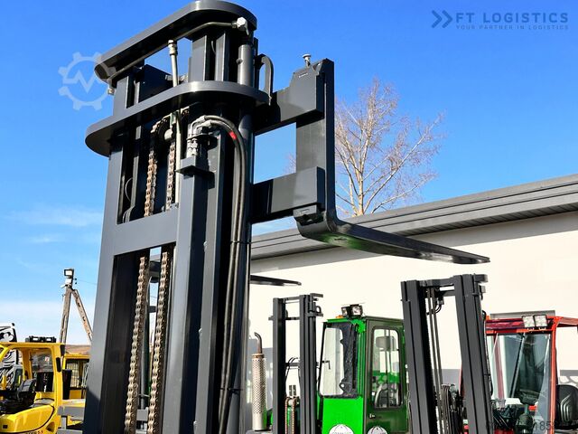 Cărucior cu stivuitor cu 4 căi Combilift C4000 / LPG / DUPLEX / 4500MM /FREE LIFT