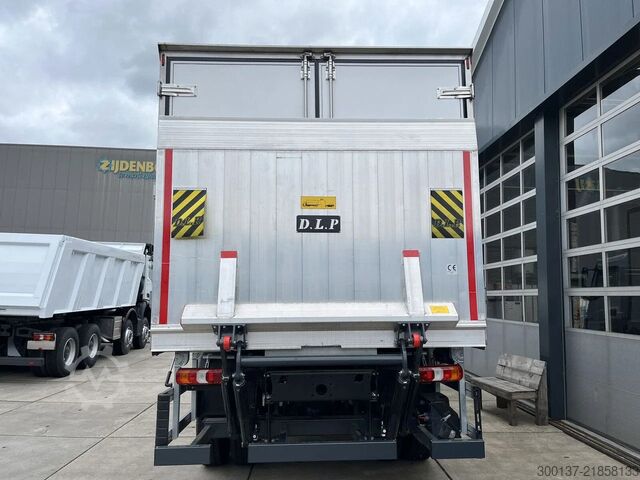Kühl-/Tiefkühltransport Mercedes-Benz Atego 1725 4x4 Refrigerator Truck