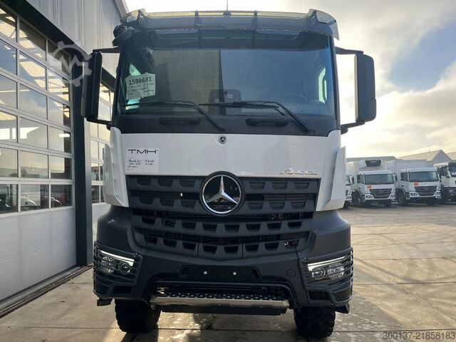 Chassis met cabine Mercedes-Benz Arocs 3340 A 6x6 Chassis Cabin
