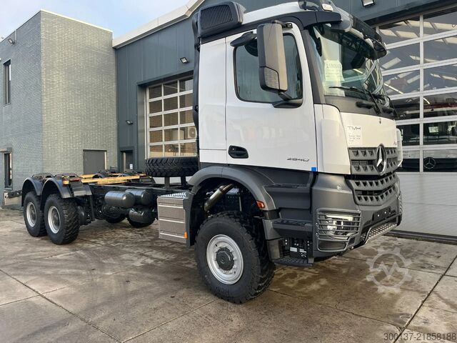 Chassis met cabine Mercedes-Benz Arocs 3340 A 6x6 Chassis Cabin