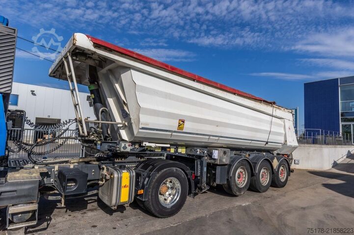 Benne TECNOKAR HARDOX 26m3+BACHE