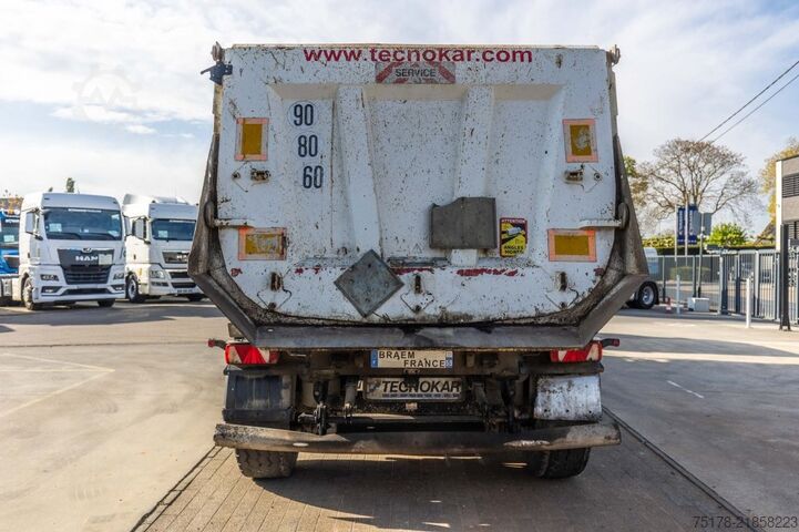Benne TECNOKAR HARDOX 26m3+BACHE