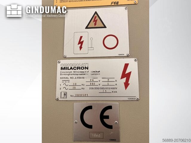 Vertikální obráběcí centrum Cincinnati Milacron Arrow 750