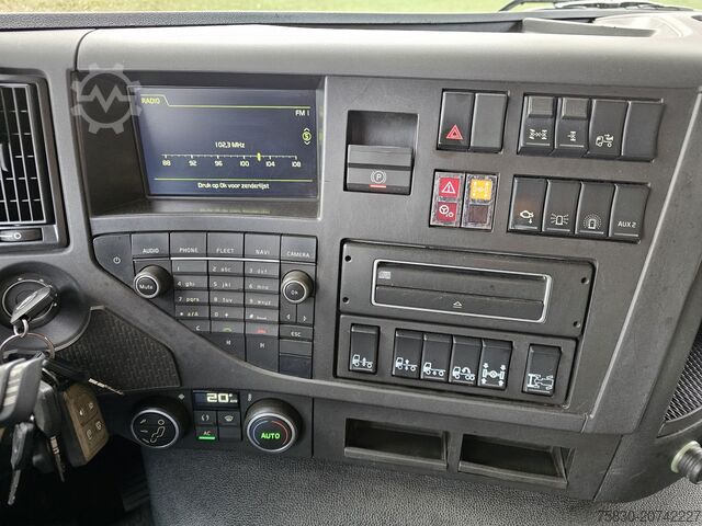 Systém ramene s hákem Volvo FM 460 8x6 / PALFINGER EPSILON / HOOKLIFT