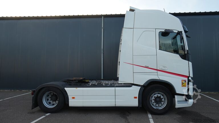 Standard-SZM Volvo FH 460 EURO 6 GLOBETROTTER 741.100KM
