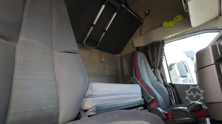 Standard-SZM Volvo FH 460 EURO 6 GLOBETROTTER 741.100KM