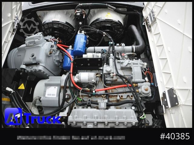 Semitrailer KRONE SD, Carrier 1950, Rolltor FRC Tiefkühl