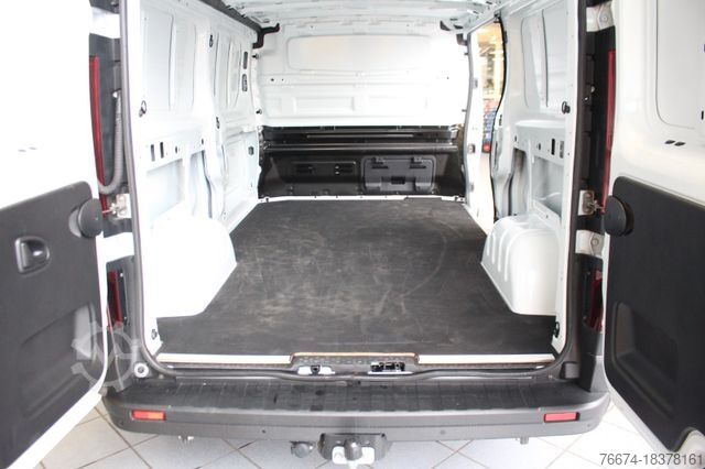 Bestelwagen RENAULT Trafic Kasten L2H1 3,0t Komfort Kamera Klima AHK