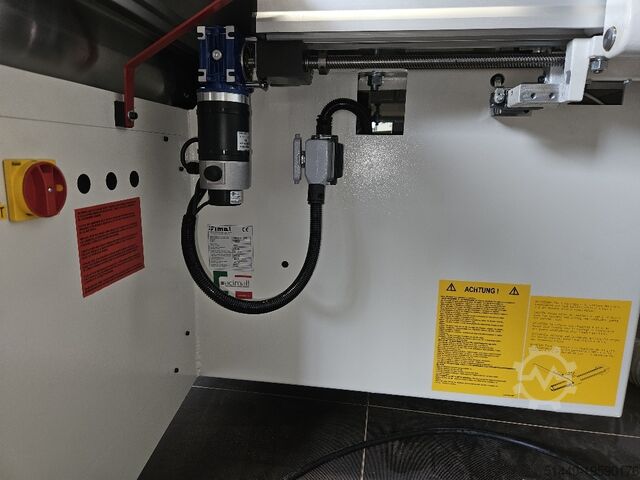 Sierras de tamaño HoKuTech Typ P 450 AX