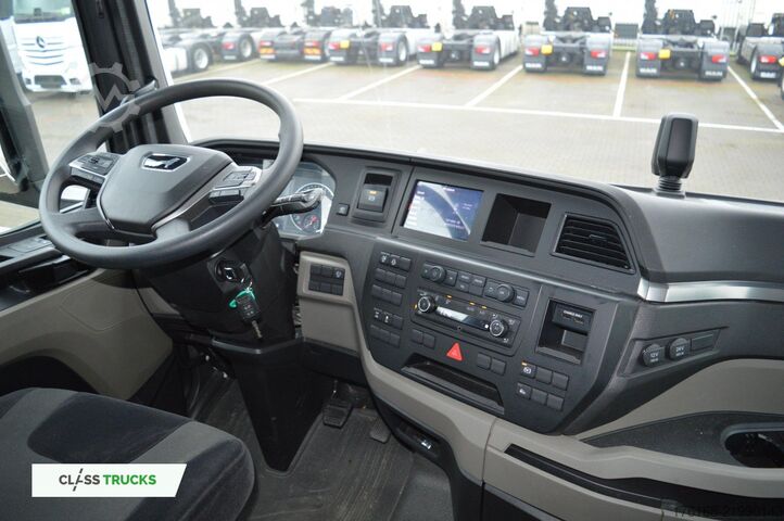 Standardowy ciągnik siodłowy MAN TGX 18.470 GX