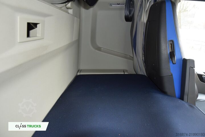 Standardowy ciągnik siodłowy VOLVO FH 500 Globetrotter XL I-ParkCool ACC