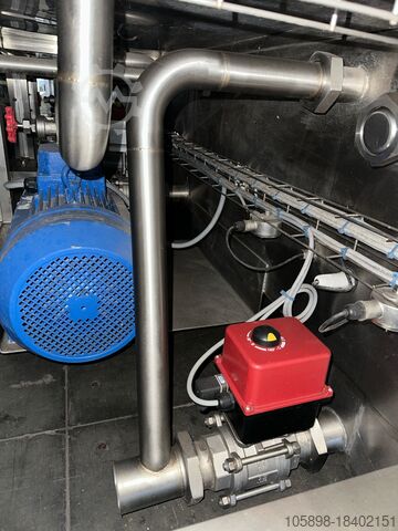 Nepoužitý. Vysoce výkonná myčka dolav a tote bin. IWM Industrial Washing Machines DC40G TT