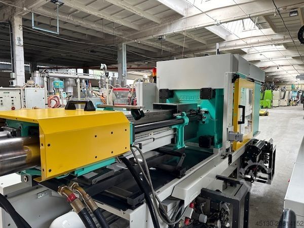 Formsprutningsmaskin Arburg 470C 1500-675