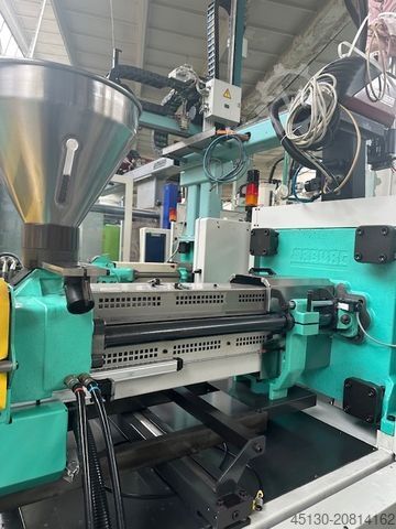 Máquina de moldeo por inyección Arburg 470C 1500-400