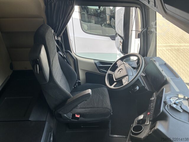 Standard-SZM Mercedes-Benz Actros 2542 Bigspace 6x2 / 429 dkm / Navi / NL ...