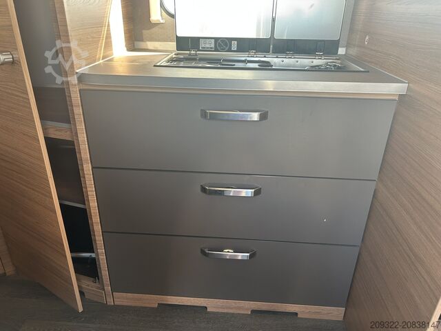 Panel van Etrusco T 6.9 SF (2022) – Ford Transit 2.0 TDCi Manuale | Diesel | Semintegrato