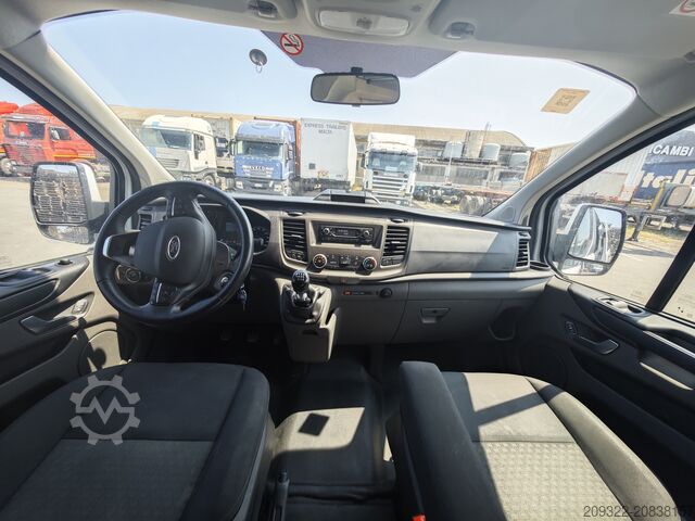 Caravan/camper Ford Panama P10 Campervan |4 posti letto Cucina + tetto a soffietto