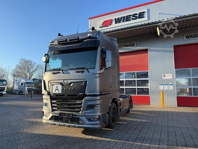 Standard tractor unit MAN TGX 18.510 Top Ausstattung Schubboden Hydraulik