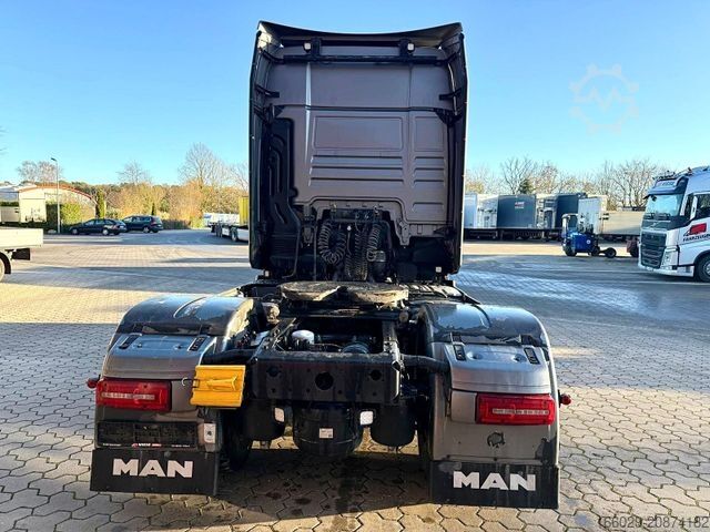 Standard tractor unit MAN TGX 18.510 Top Ausstattung Schubboden Hydraulik