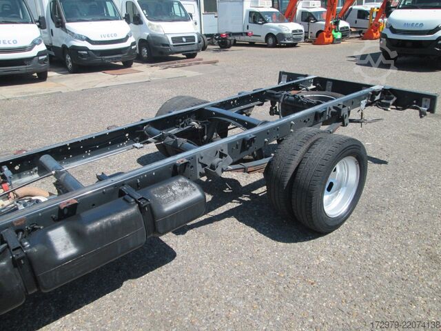 Furgonalváz IVECO 35 C13*Fahrgestell*